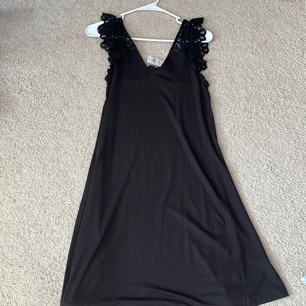 LOFT black shift dress. NEW WITH TAGS! Size XS.